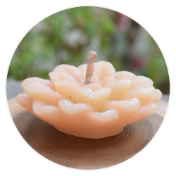 100% Pure Beeswax Floating Lotus Shaped Candle